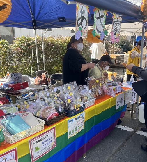 �����׃��[�Ή��̗l�q