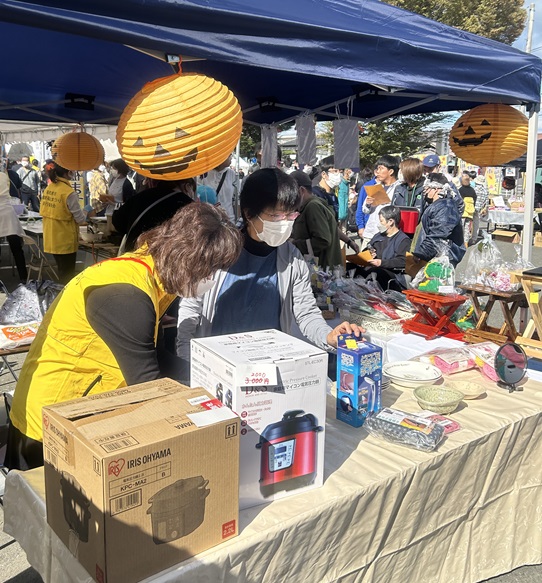 �X�^�b�t�ʐ^